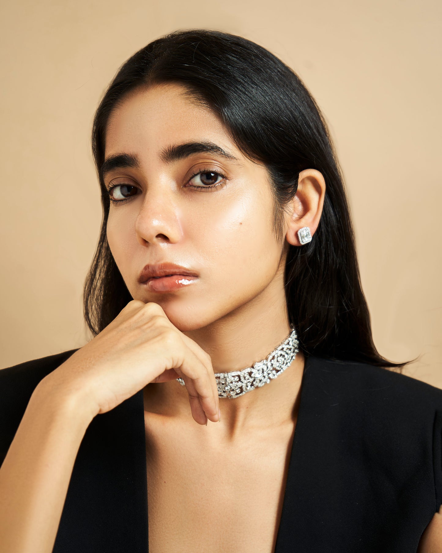 CROWN DIAMOND CHOKER